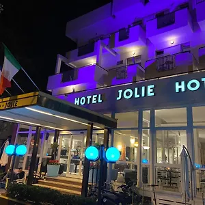 Jolie Hotel