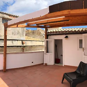graziella-house-holiday.sicilyhotelsitaly.net/