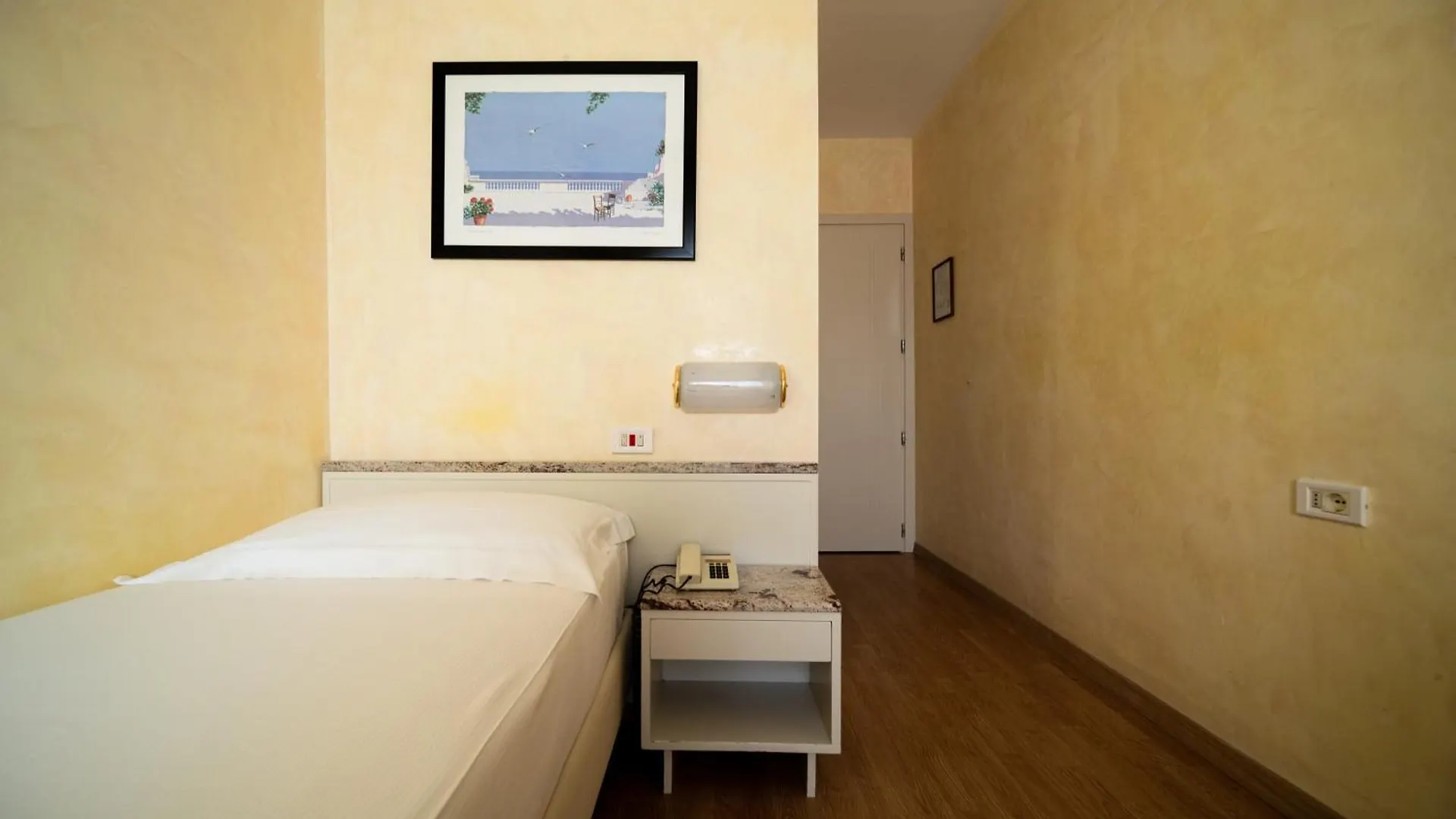 Hotel Rosabianca Rimini Italy