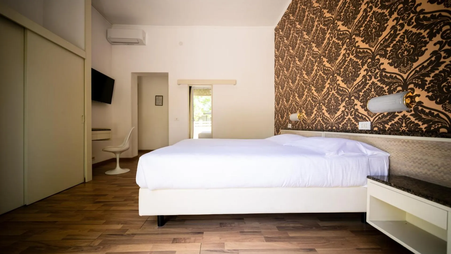 Hotel Rosabianca Rimini