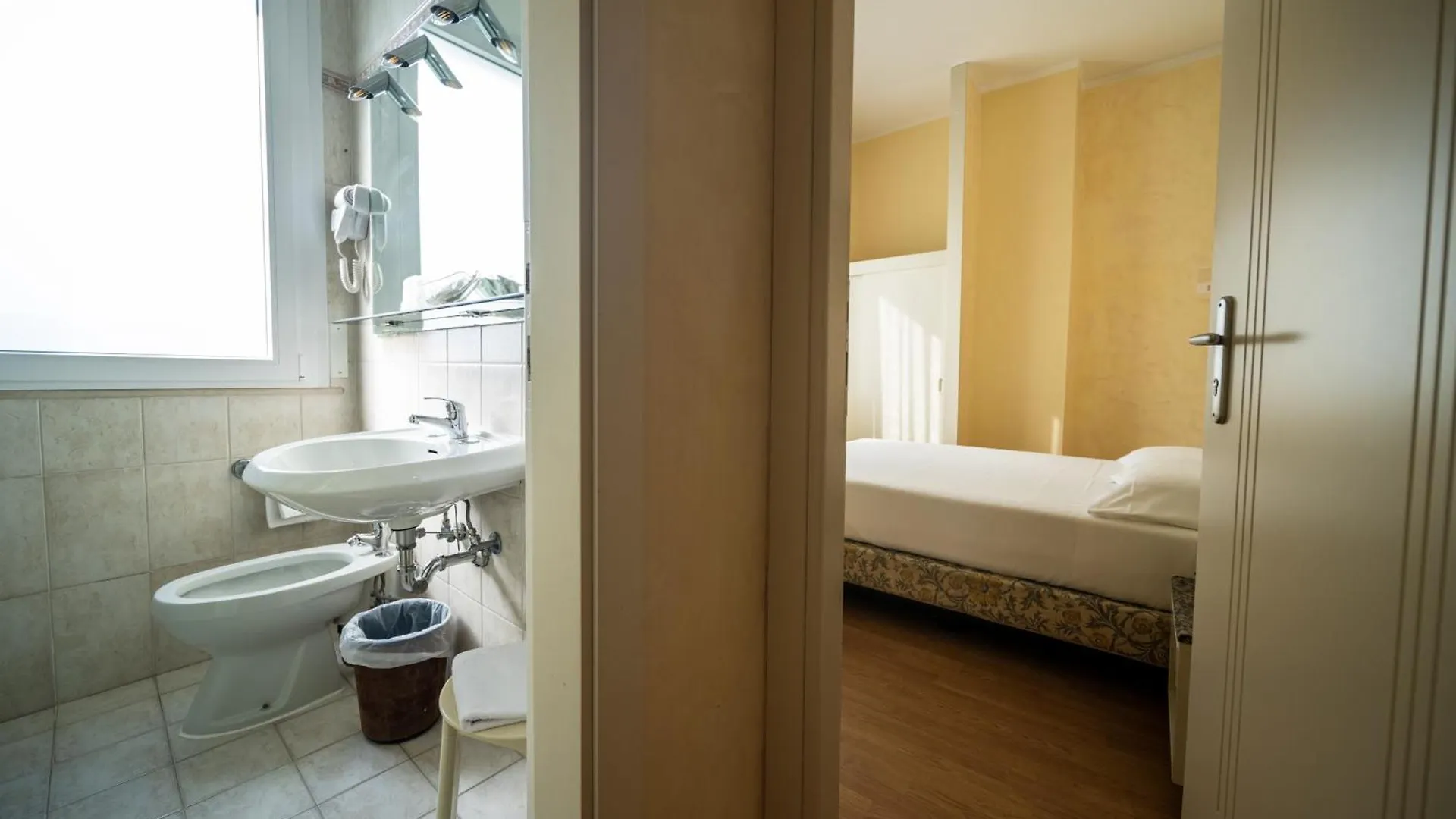 Hotel Rosabianca Rimini